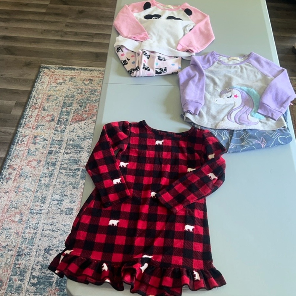 3 Pairs Pajamas Size 4T Favorite Pajamas & Children’s Place